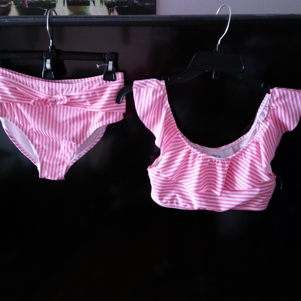 Nautica's swim wear in pink. Girls size 12/14